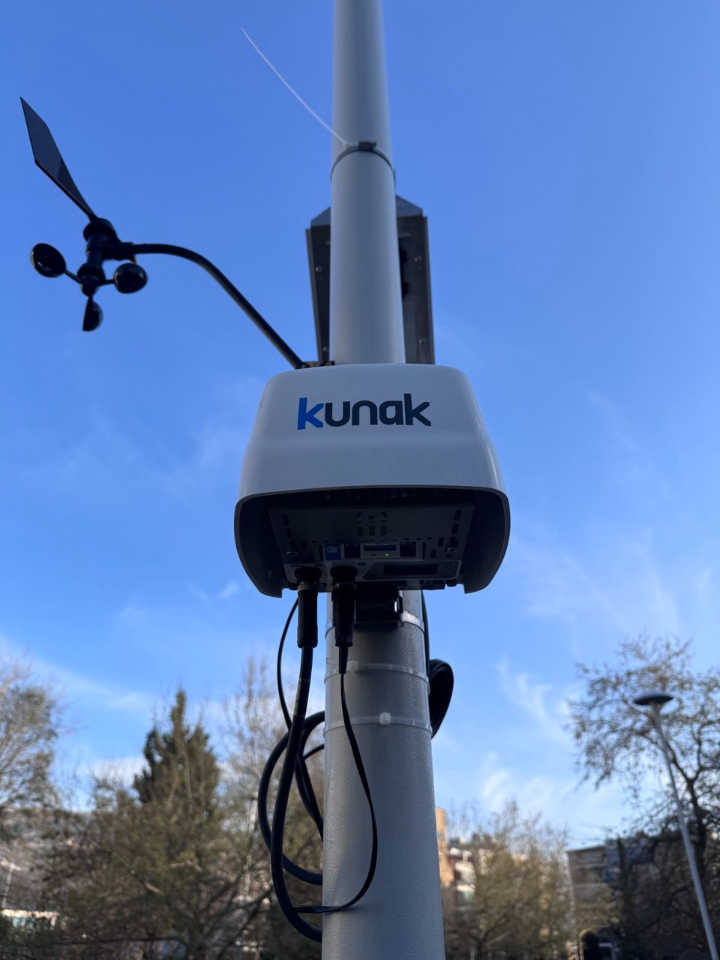 Evolabs Vlora Air Quality Station Vlora AQS 1